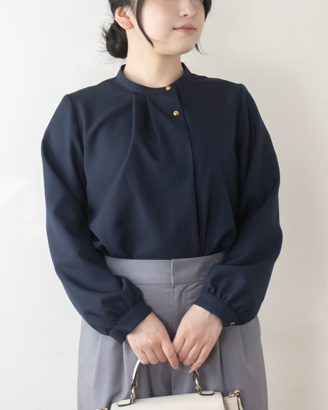 スタンドカラー金釦ブラウス – 3/4 スリークォーター オンラインストア