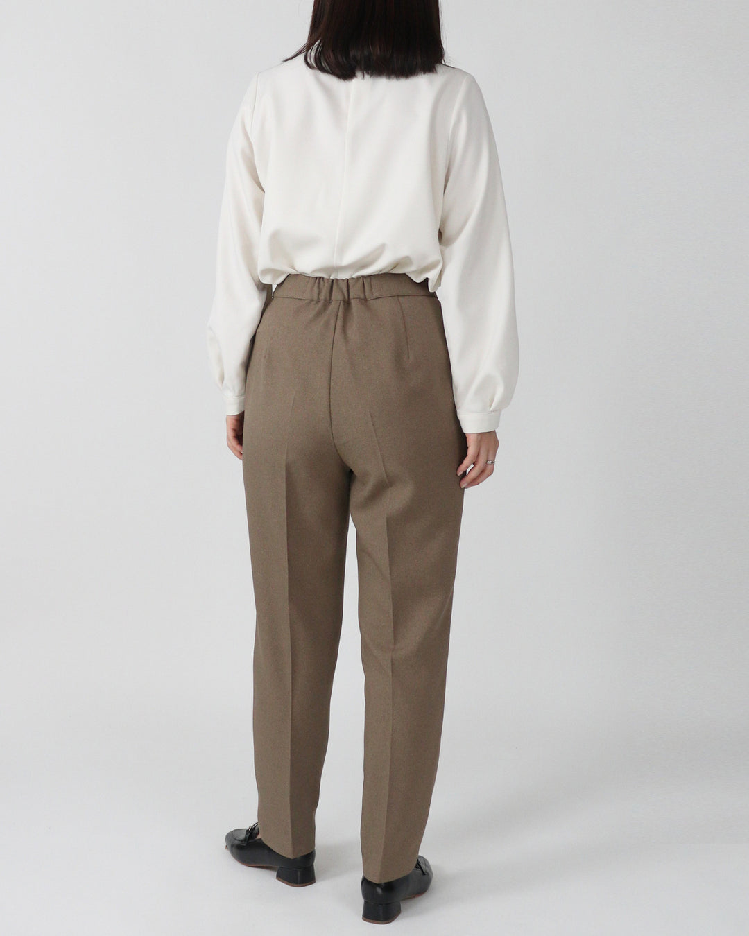 ツイルセンタープレステーパードパンツ – 3/4 スリークォーター