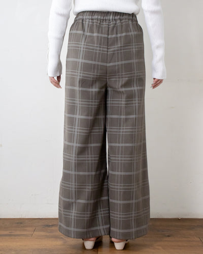 マットピーチカシュクールパンツ