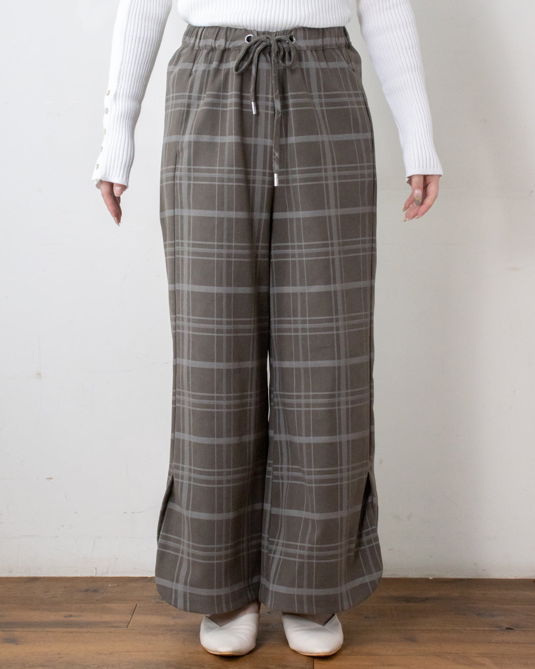 マットピーチカシュクールパンツ