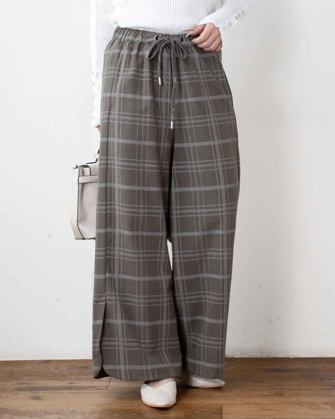マットピーチカシュクールパンツ