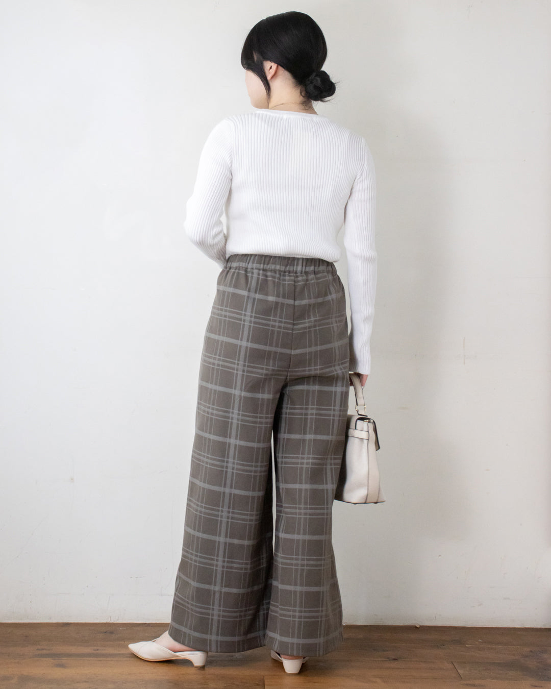 マットピーチカシュクールパンツ