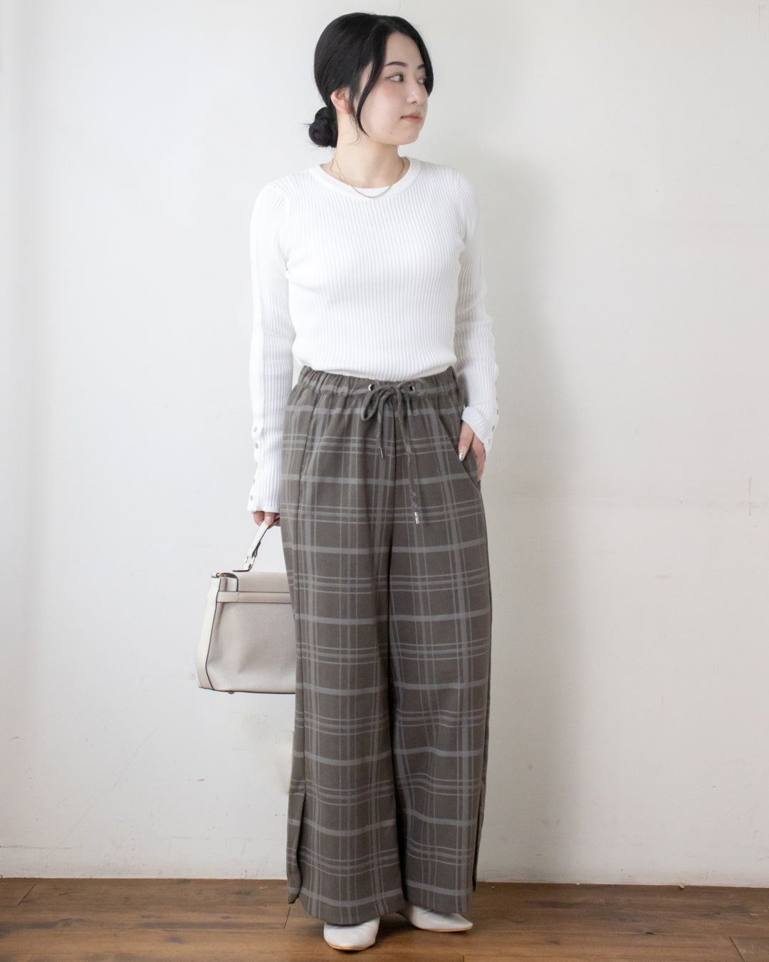 マットピーチカシュクールパンツ