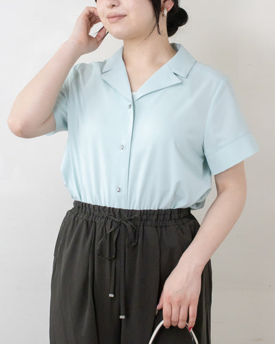 MINT　身長158㎝　着用サイズ：FREE