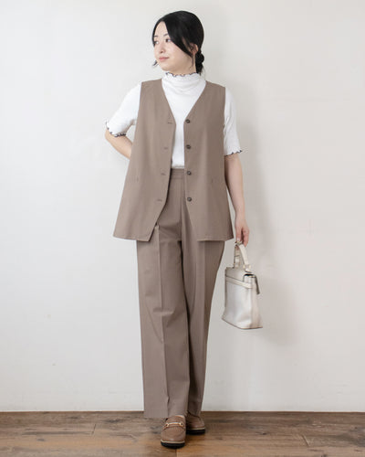 BROWN　身長158㎝　着用サイズ：FREE