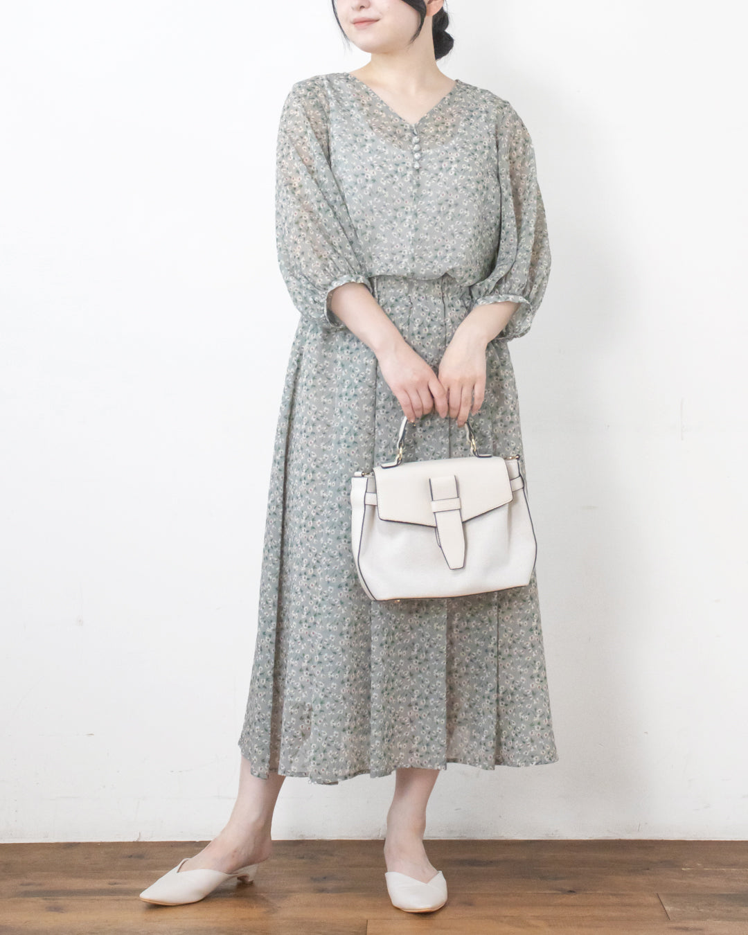 GRAY/YELLOW　身長158㎝　着用サイズ：FREE