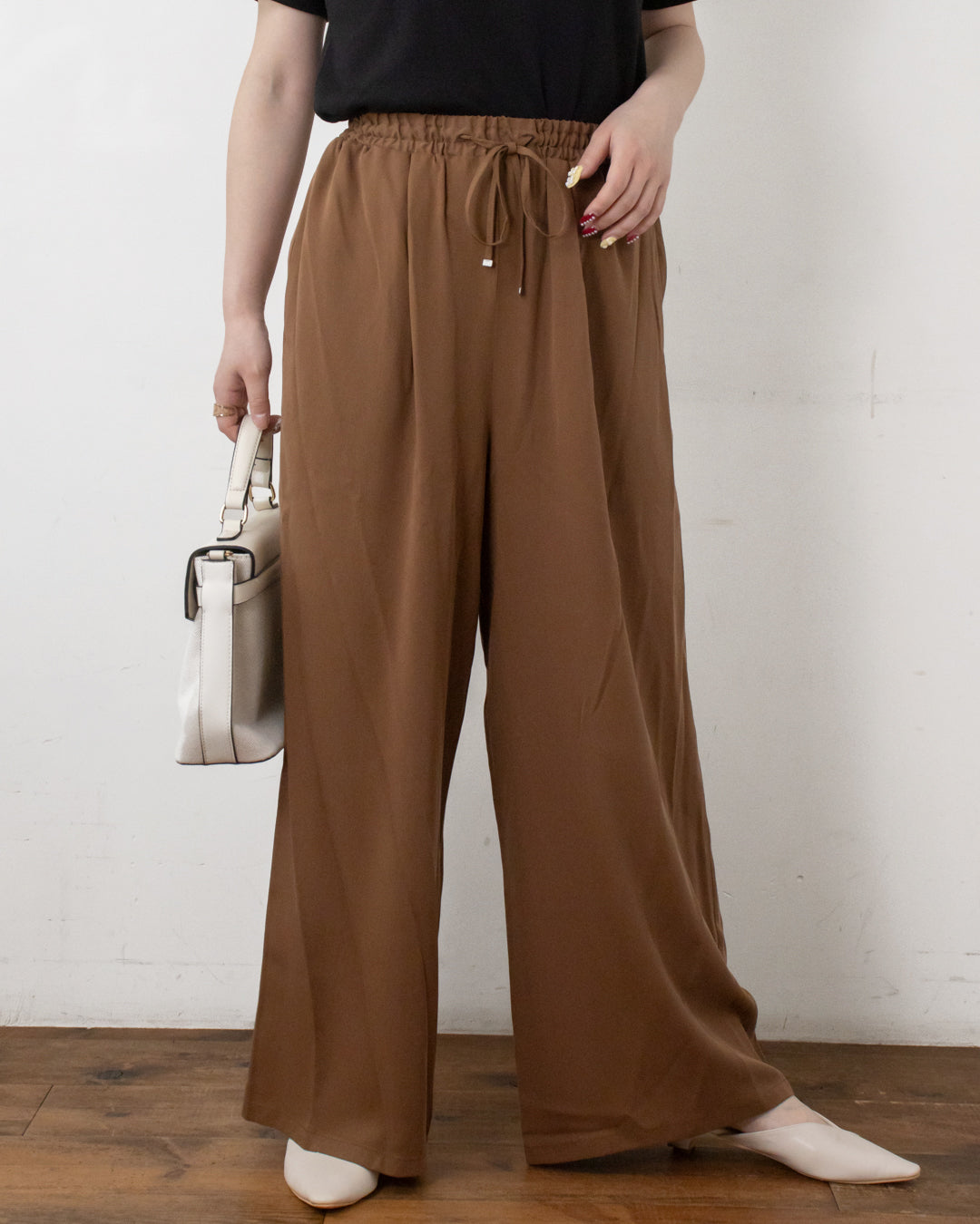 BROWN　身長158㎝　着用サイズ：Mトール