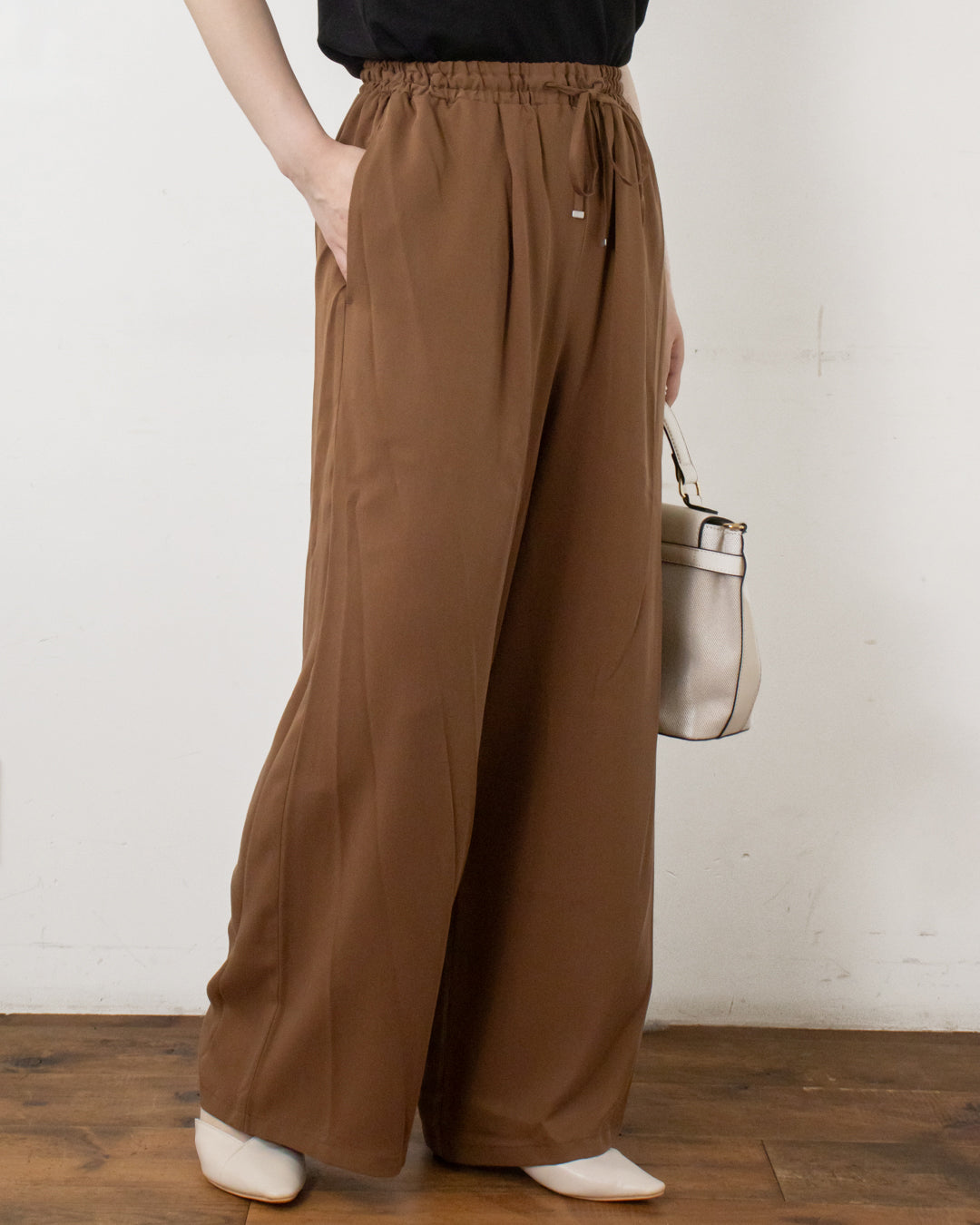 BROWN　身長158㎝　着用サイズ：Mトール
