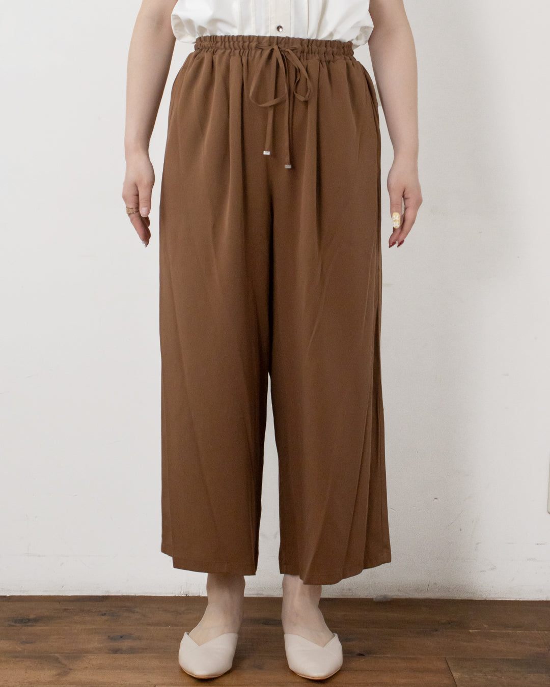 BROWN　身長158㎝　着用サイズ：Mショート
