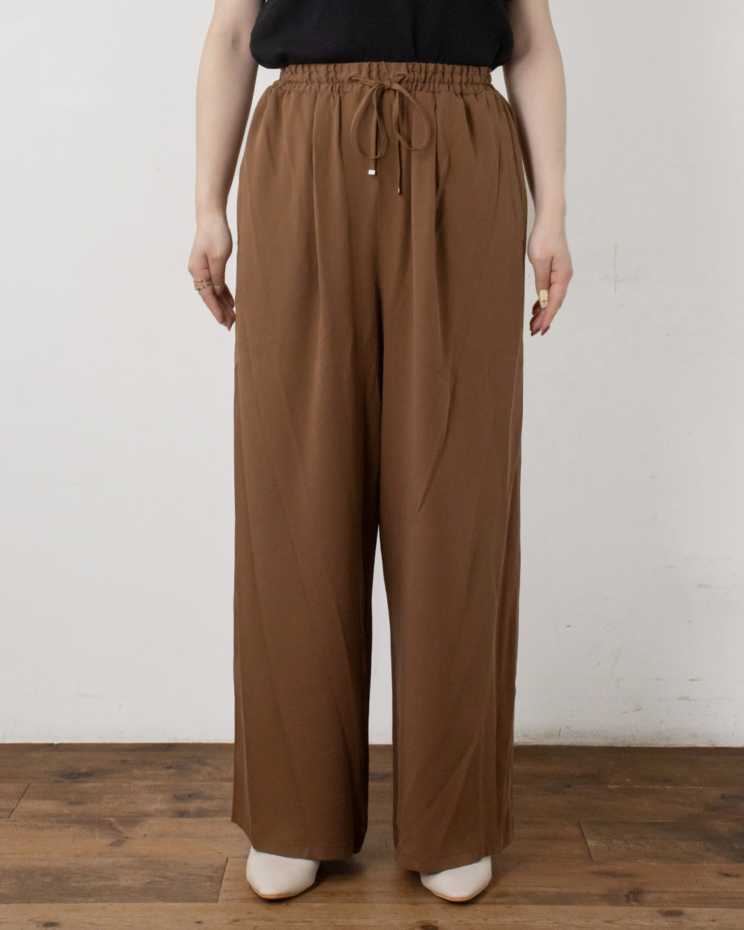 BROWN　身長158㎝　着用サイズ：Mトール