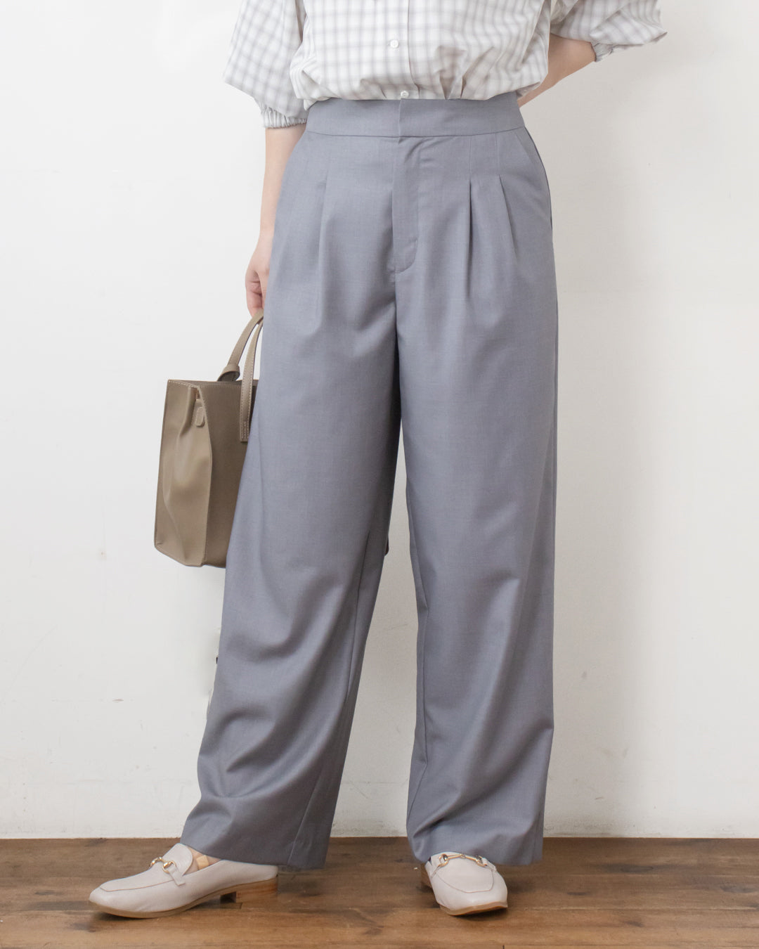 GRAY　身長158㎝　着用サイズ：M