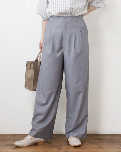 GRAY　身長158㎝　着用サイズ：M