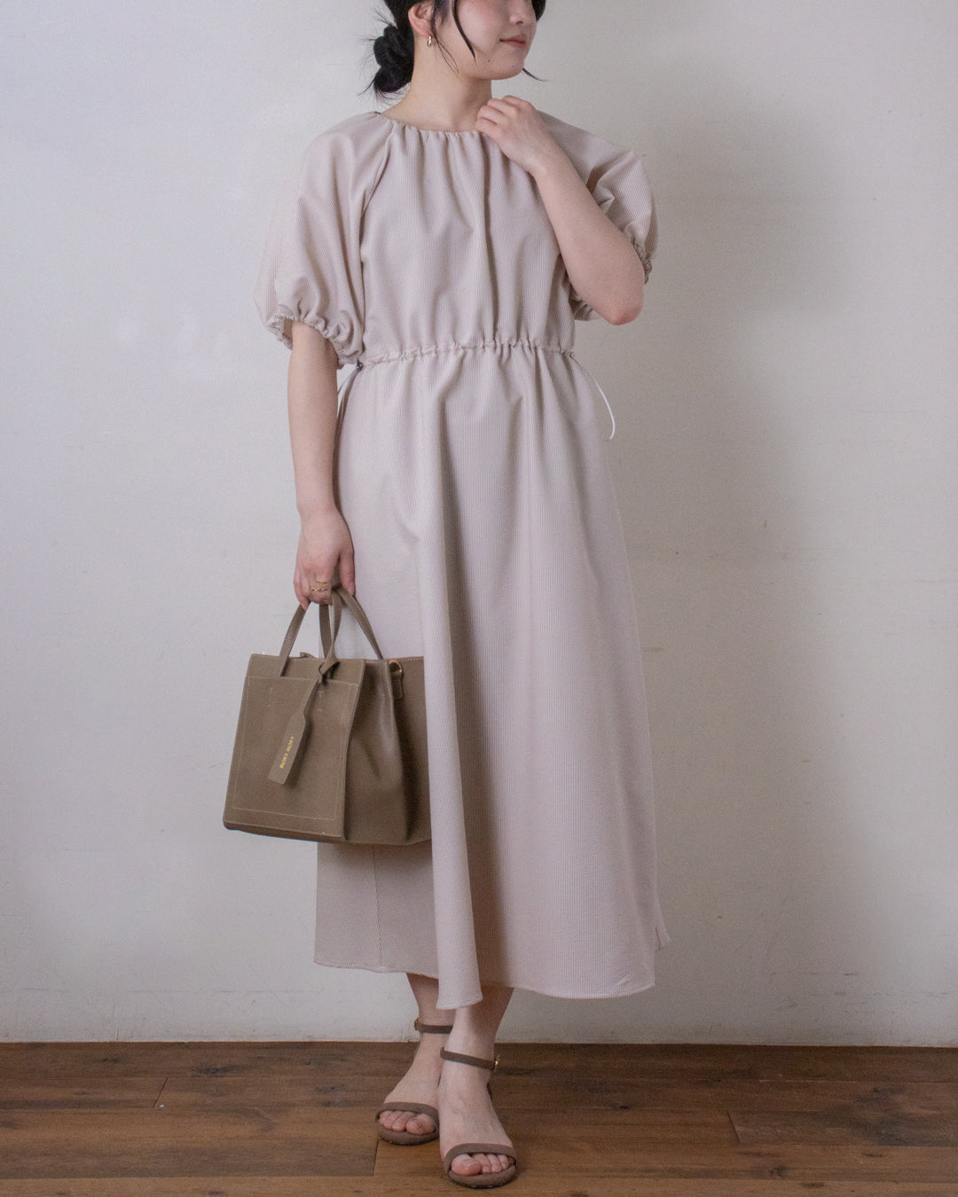 BEIGE　身長158㎝　着用サイズ：FREE