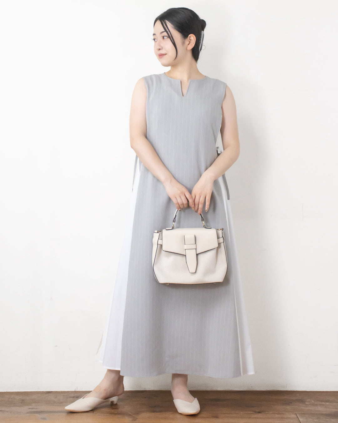 GRAY　身長158㎝　着用サイズ：FREE