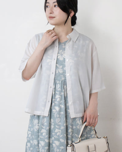 GRAYBEIGE　身長158㎝　着用サイズ：FREE
