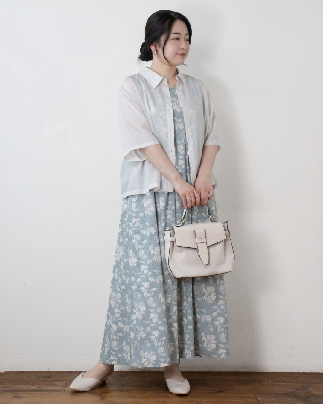 BLUE　身長158㎝　着用サイズ：FREE