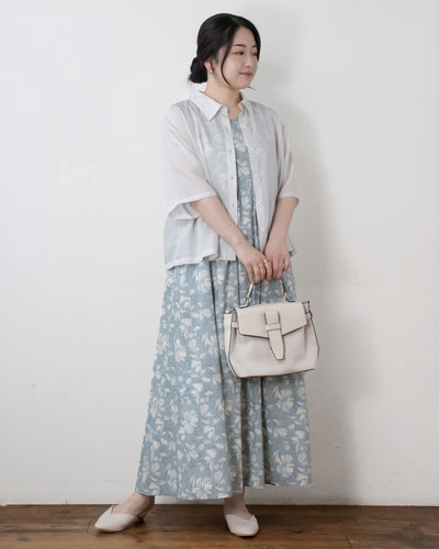 BLUE　身長158㎝　着用サイズ：FREE