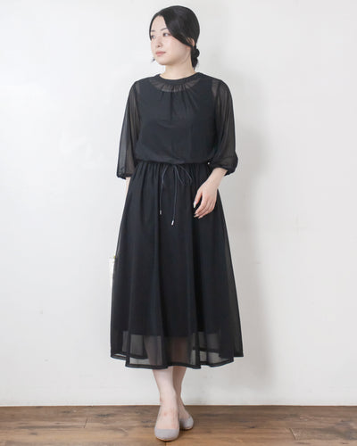 BLACK　身長158㎝　着用サイズ：FREE