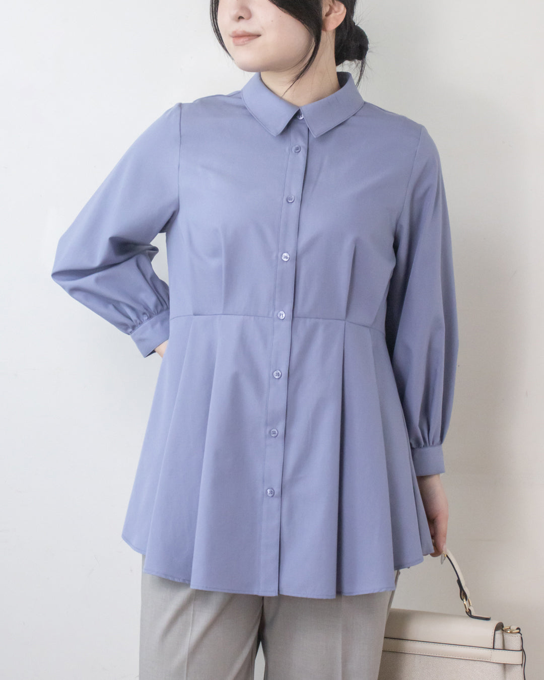 BLUEGRAY　身長158㎝　着用サイズ：FREE