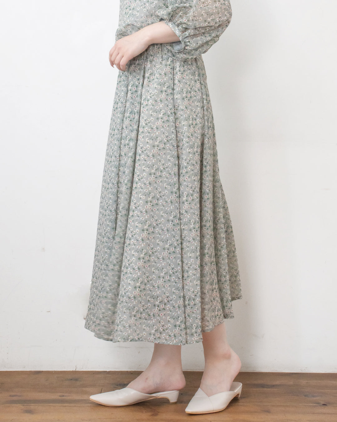 ヴィンテージ花柄楊柳スカート