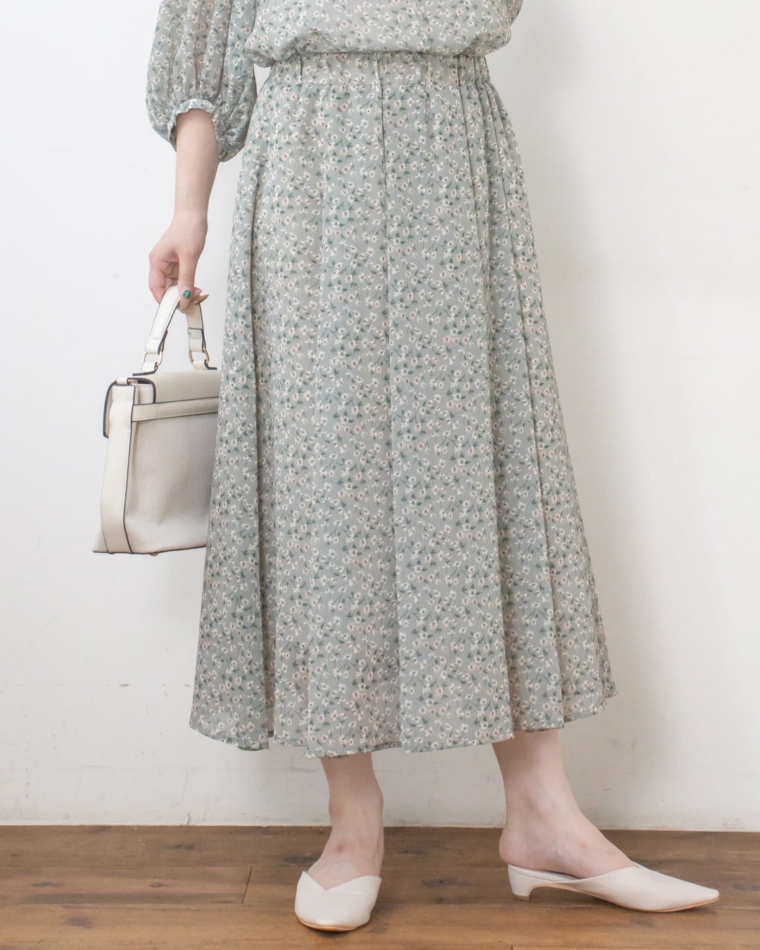 ヴィンテージ花柄楊柳スカート