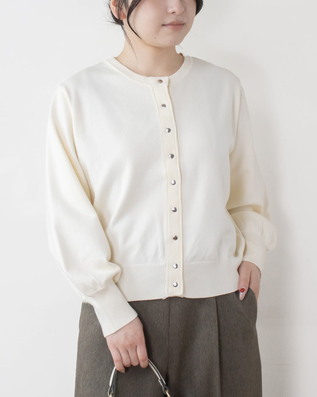IVORY　身長158㎝　着用サイズ：FREE