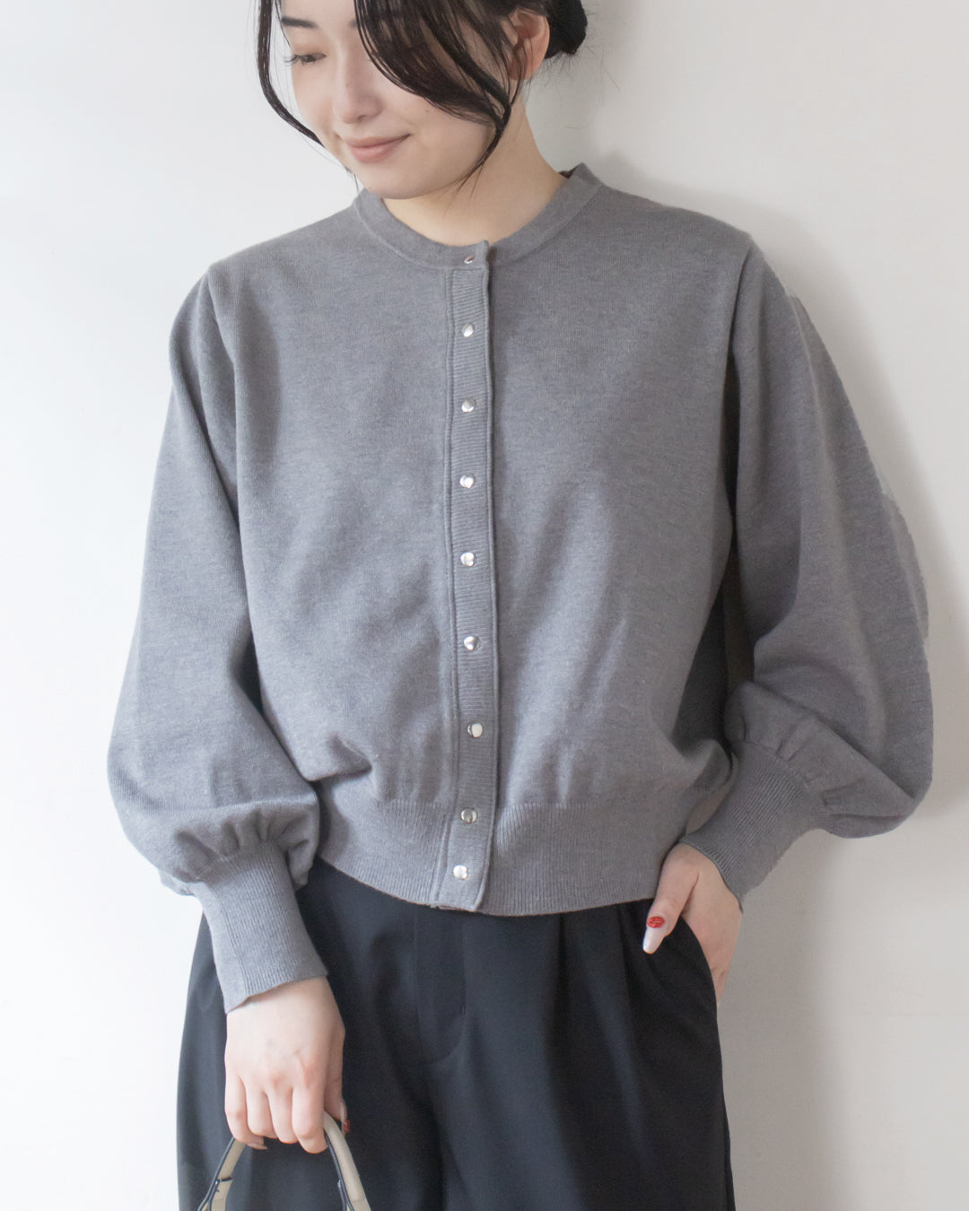GRAY　身長158㎝　着用サイズ：FREE