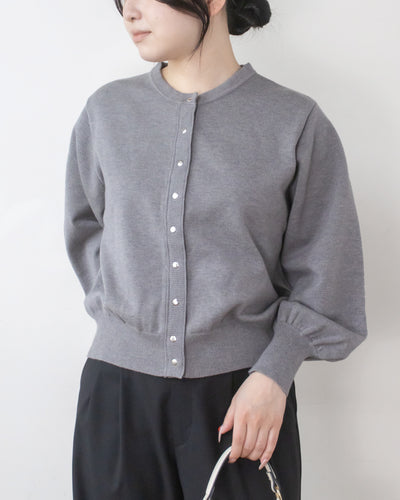 GRAY　身長158㎝　着用サイズ：FREE