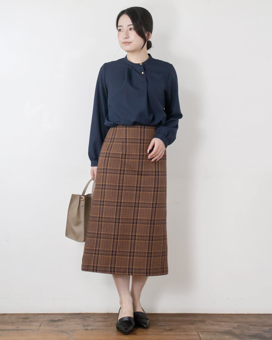 ヘヴィツイルチェックタイトスカート – 3/4 スリークォーター