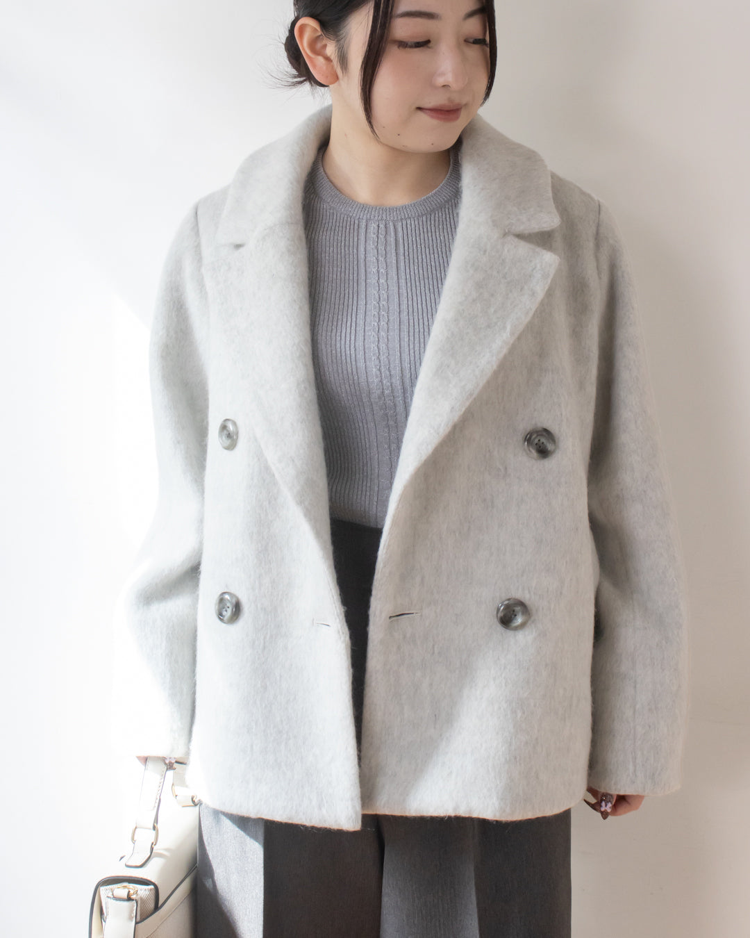 LIGHTGRAY　身長158㎝　着用サイズ：FREE