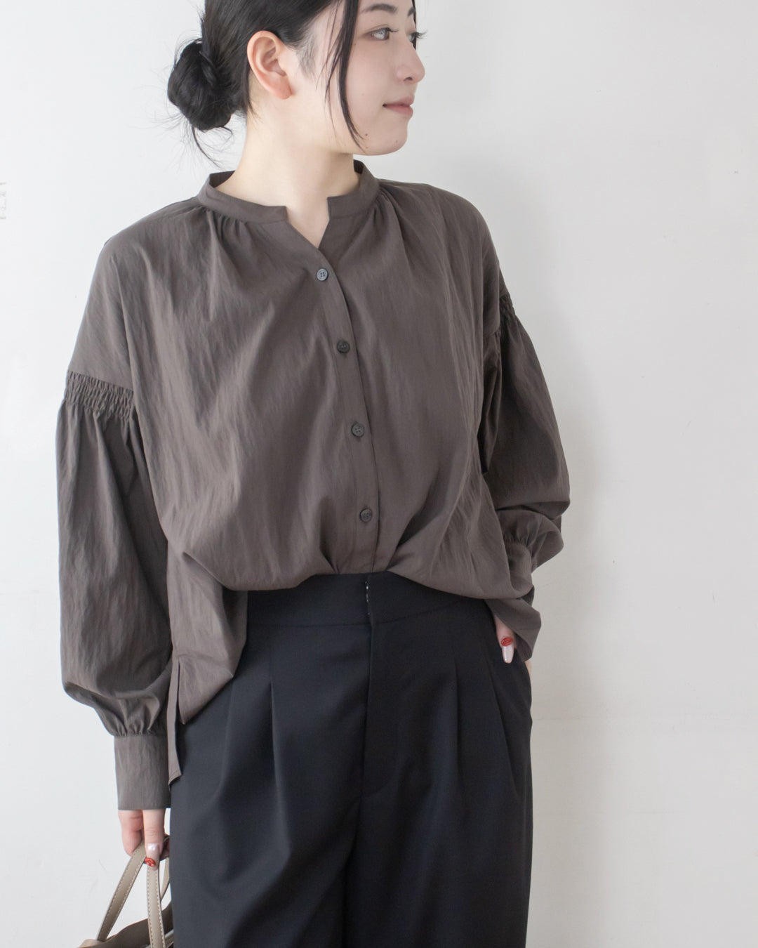 BROWN　身長158㎝　着用サイズ：FREE