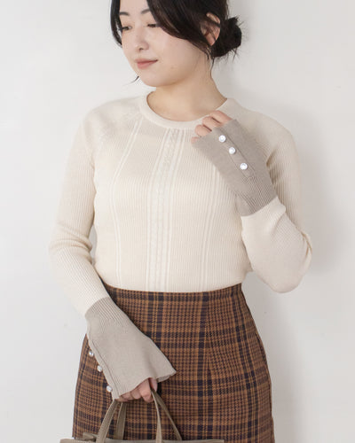 袖フレアラメニット