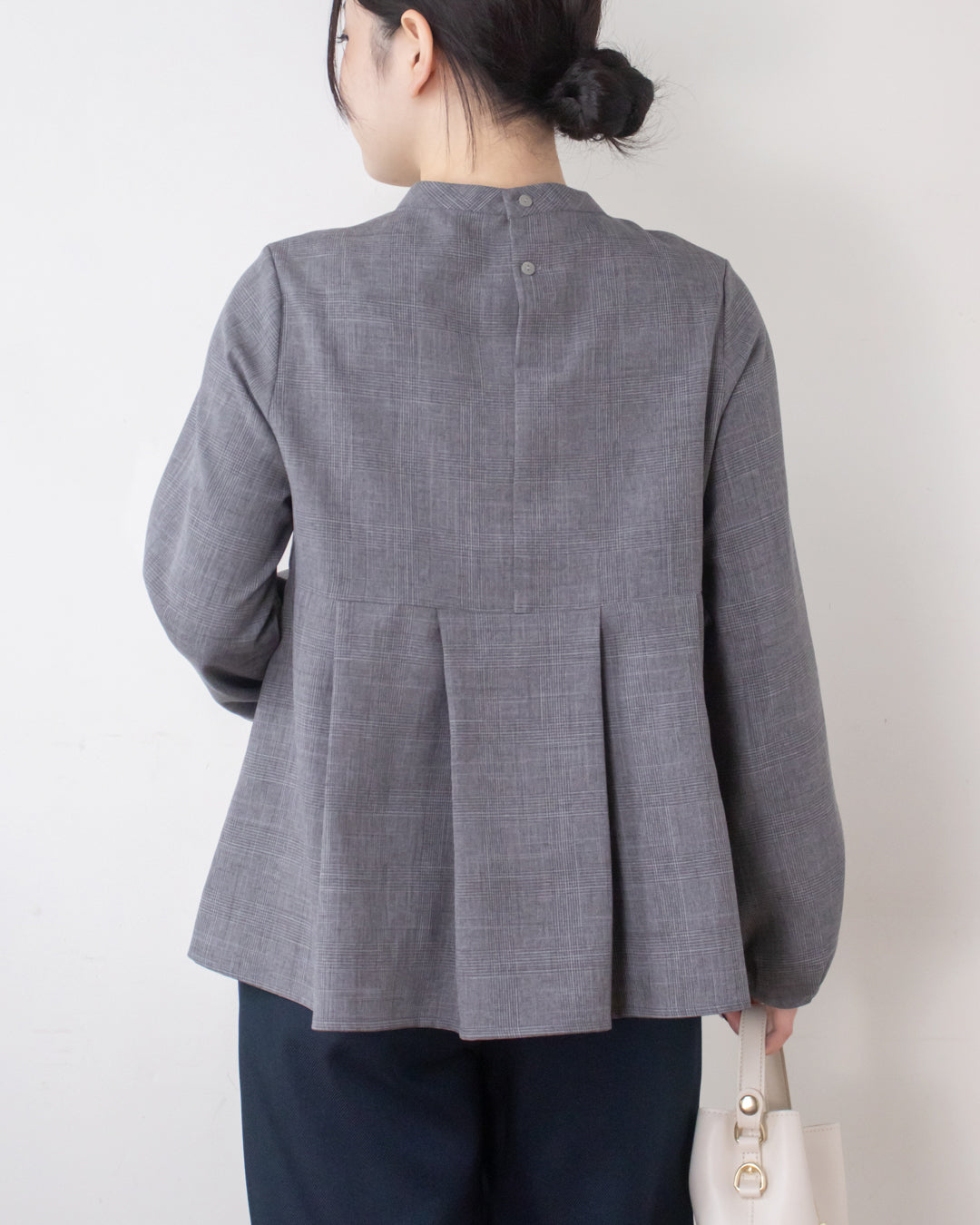 チェックタックペプラムブラウス