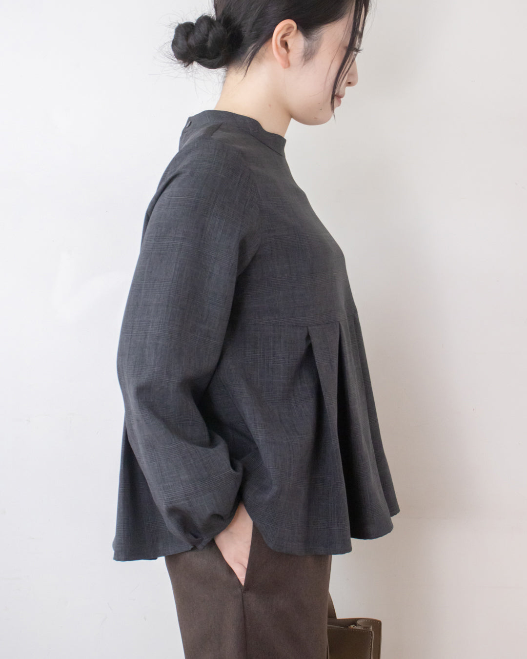 チェックタックペプラムブラウス