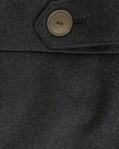 サージタブ付きAラインスカート