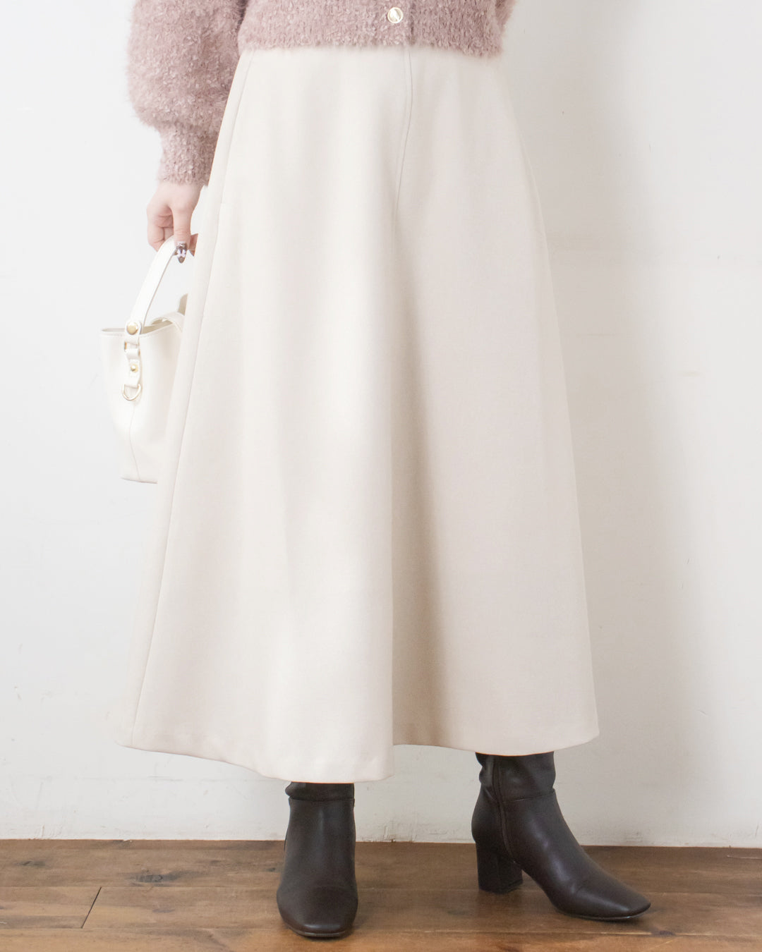 LIGHTBEIGE　身長158㎝　着用サイズ：FREE