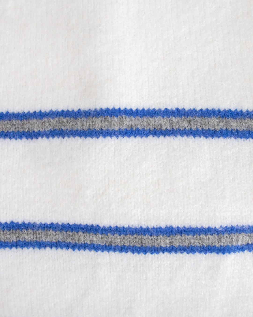 ウォッシャブルWネックプルオーバー