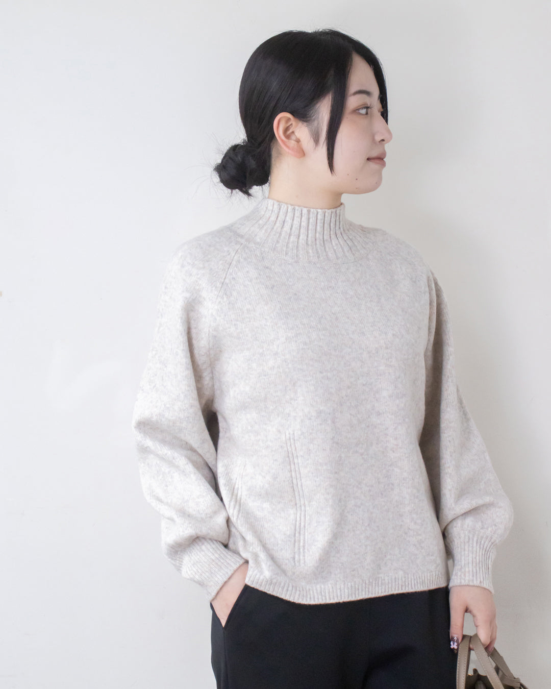 ウォッシャブルWネックプルオーバー