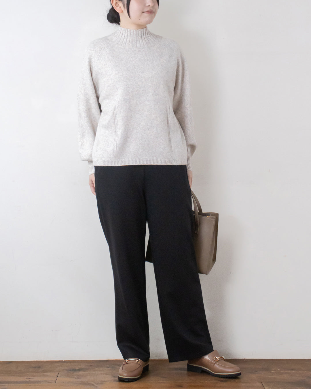 ウォッシャブルWネックプルオーバー