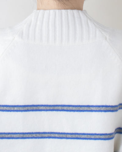 ウォッシャブルWネックプルオーバー