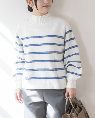 OFFWHITE×BLUE　身長158㎝　着用サイズ：FREE