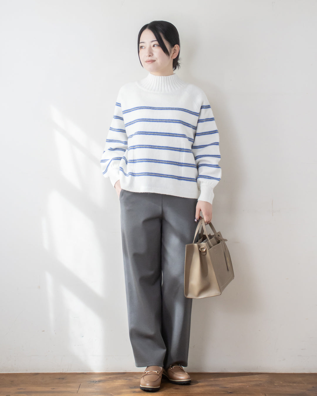 ウォッシャブルWネックプルオーバー