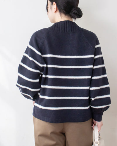 ウォッシャブルWネックプルオーバー