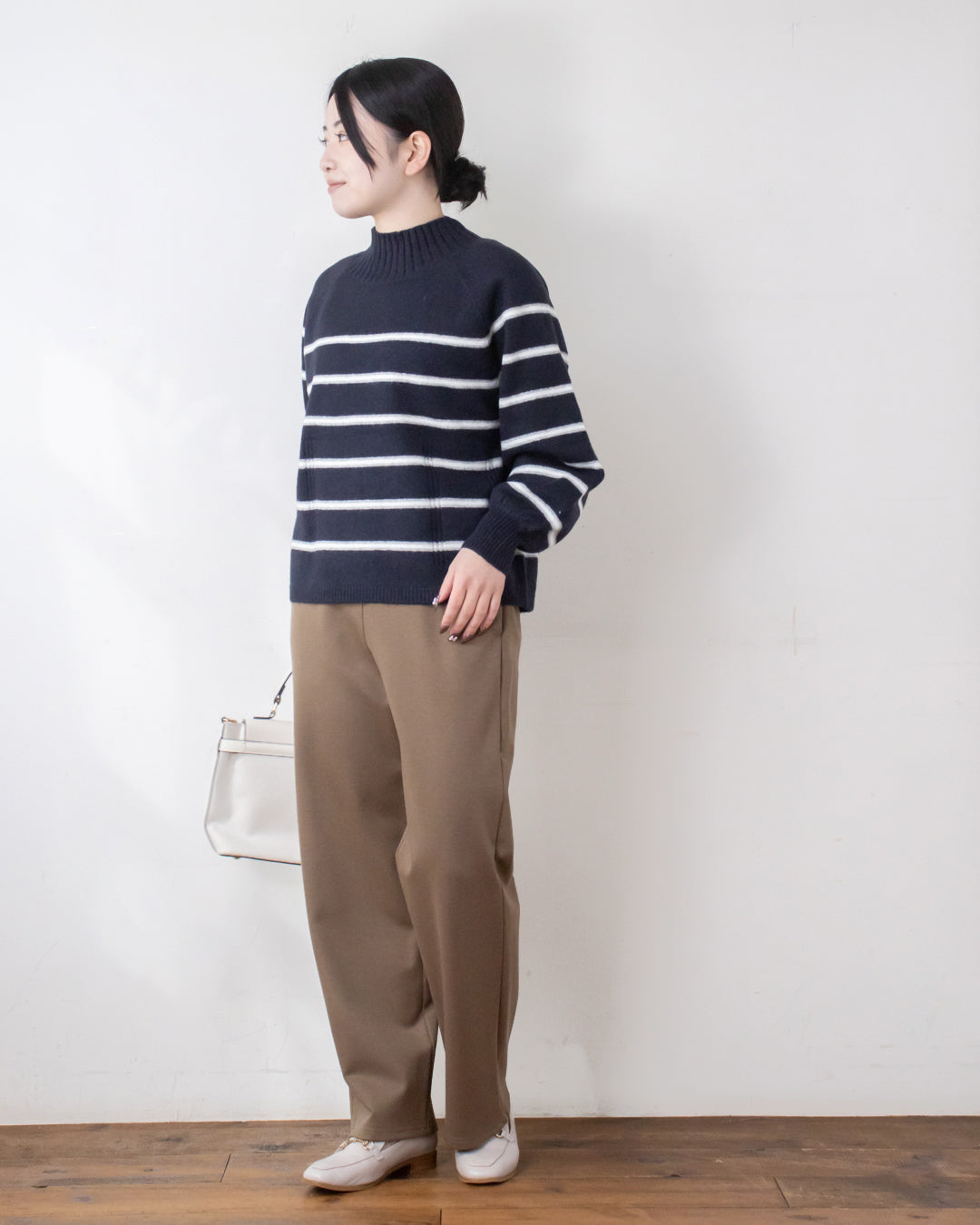 ウォッシャブルWネックプルオーバー