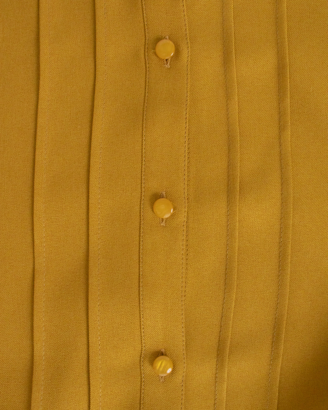 ツイルピンタックブラウス