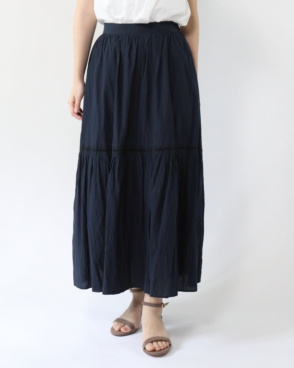 NAVY モデル身長159㎝ 着用サイズ:FREE