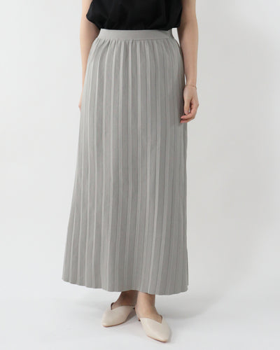 GRAYBEIGE モデル身長159㎝ 着用サイズ:FREE